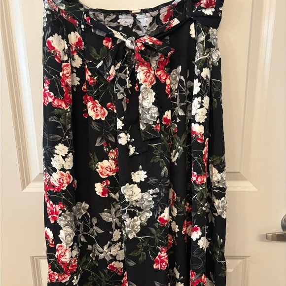 Banana Republic black floral aline midi skirt with belt size 6 - Picture 3 of 14